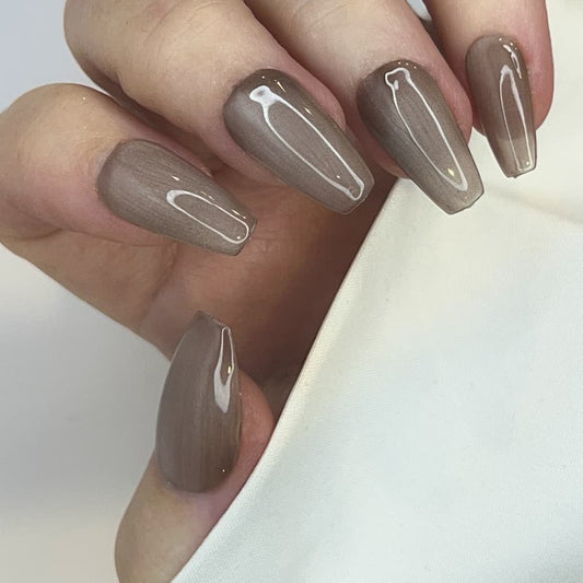 Taupe Muse
